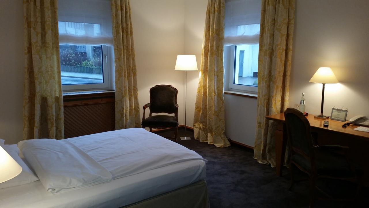 Kleines Hotel Forchheim  Ngoại thất bức ảnh