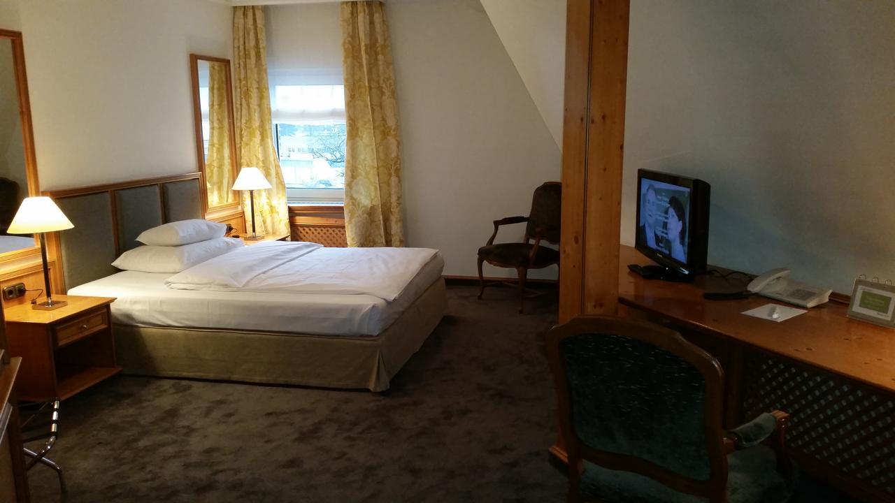 Kleines Hotel Forchheim  Ngoại thất bức ảnh