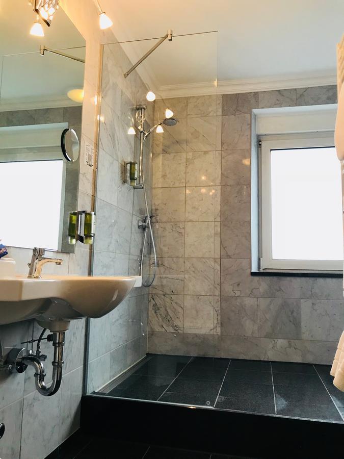 Kleines Hotel Forchheim  Ngoại thất bức ảnh